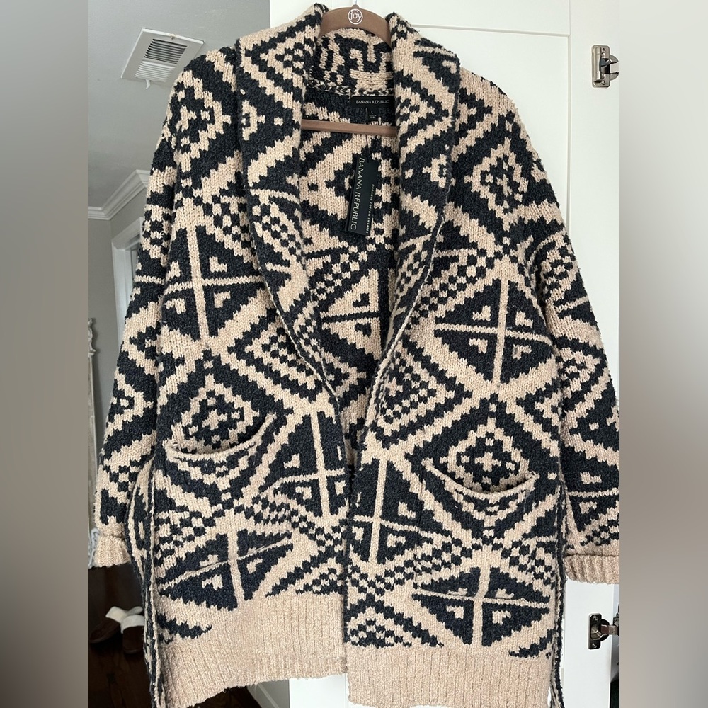 Banana Republic Black and Cream Organic Cotton Patterned Sweater